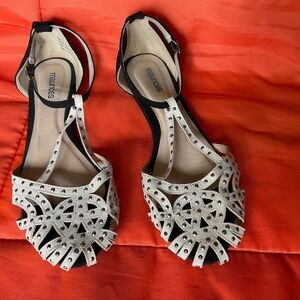 Maurices black and beige studded flat shoes sz 9